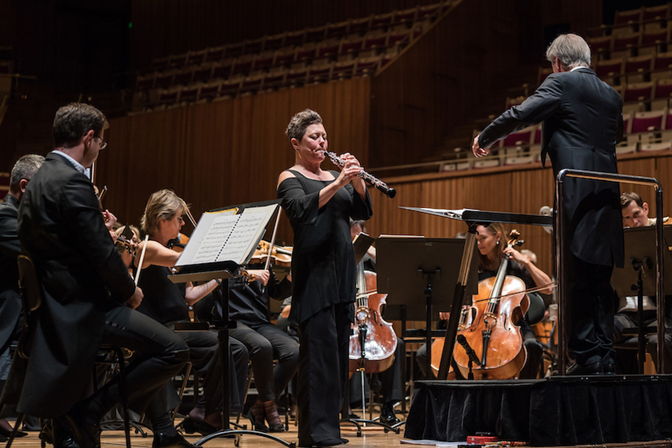 Diana Doherty, David Robertson and the Sydney Symphony Orchestra