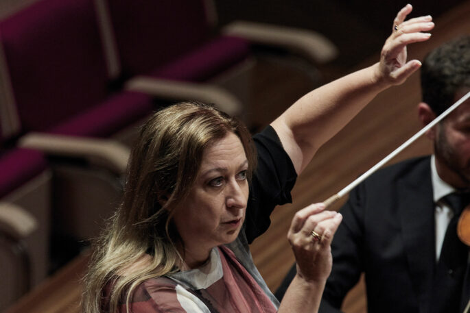 2023 Simone Young conducts Tchaikovskys Ballet Music Gallery